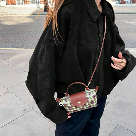 Chaqueta Oversize “Urban Luxe” – Estilo, Comodidad y Versatilidad en una sola prenda